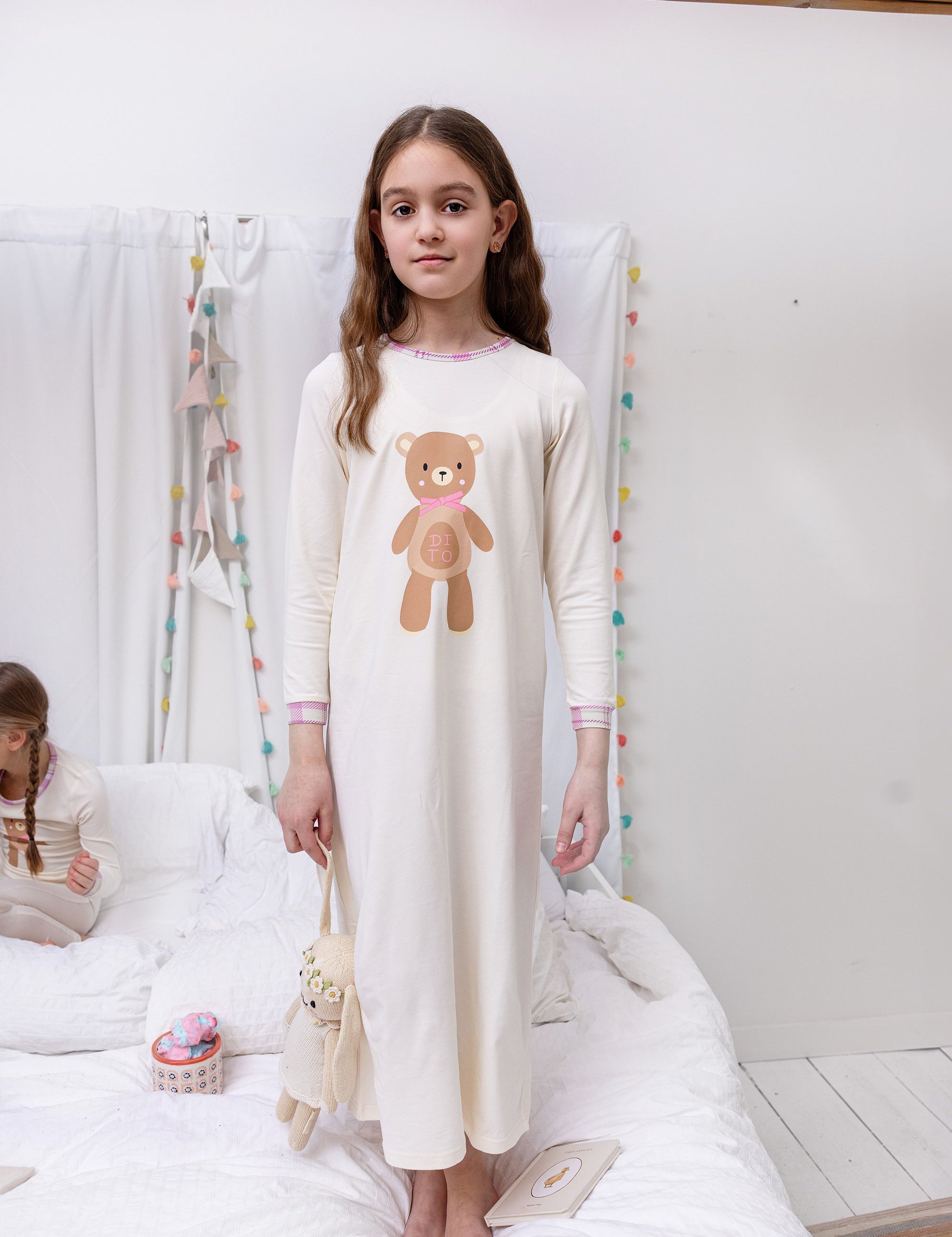 Night_Gown.jpg