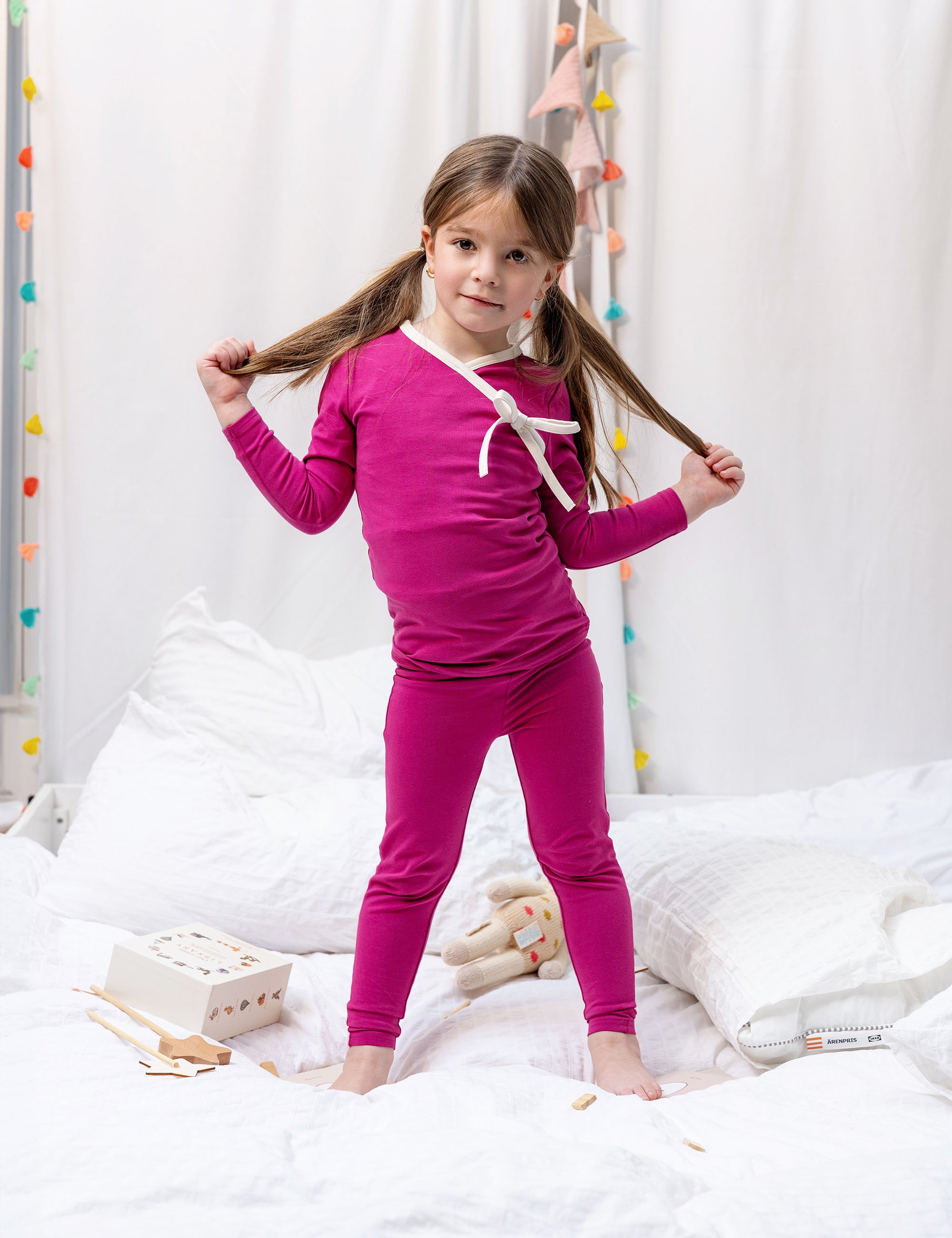 Set_1_e2fd197c-e65a-4dda-b90a-ef65d3f3e037.jpg